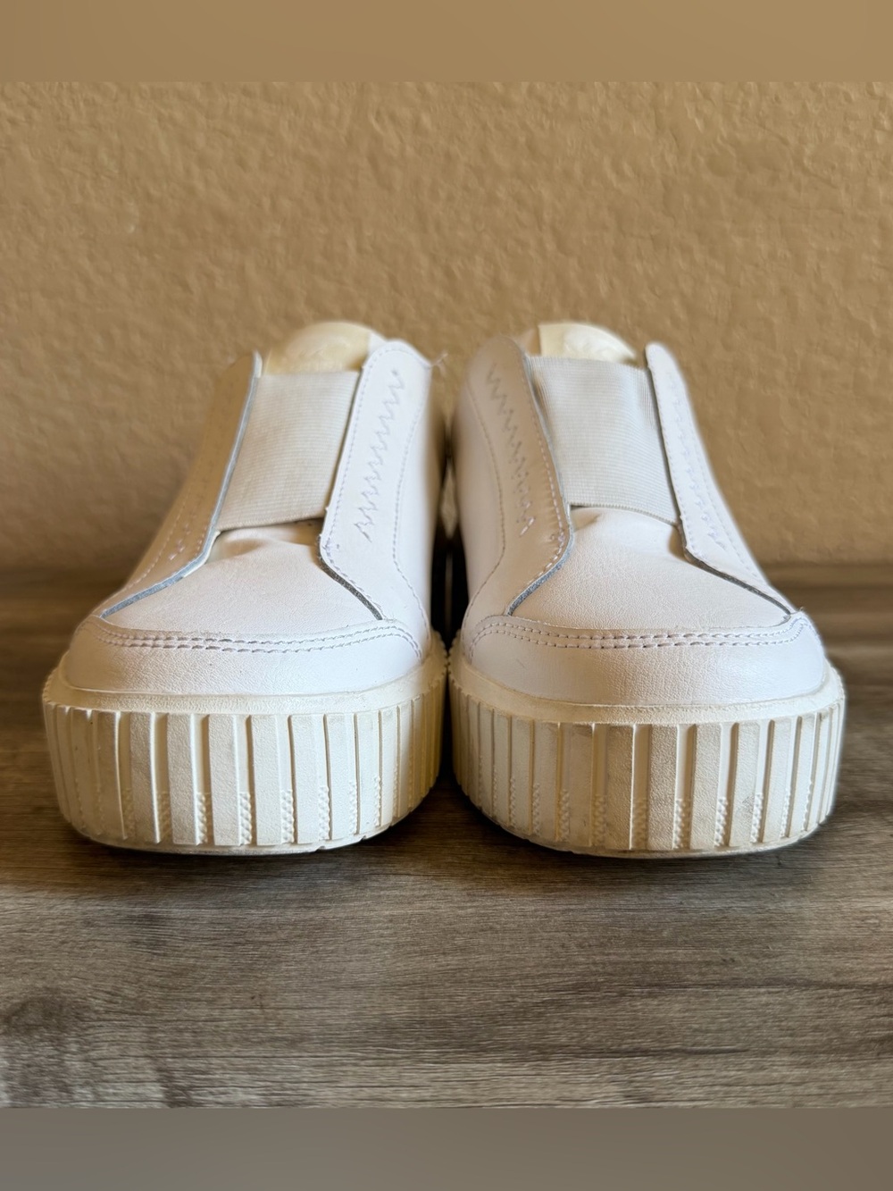 Sorel Ona Ave Women's Slip-On Sneaker Size 8 - Picture 6 of 13